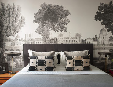 Chic Vintage Wallpaper Ideas