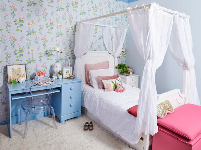 Everyone's Under the Spell of Modern Canopy Beds Chairish Blog