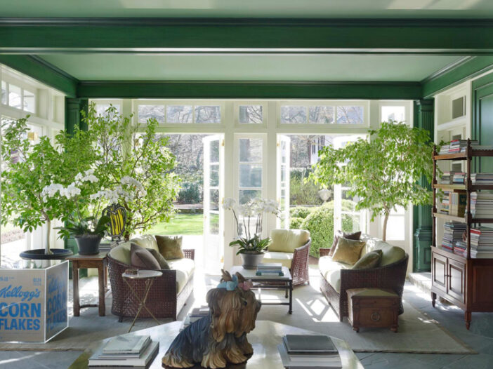 How to Decorate Your Sun Room Using Sophisticated Decor